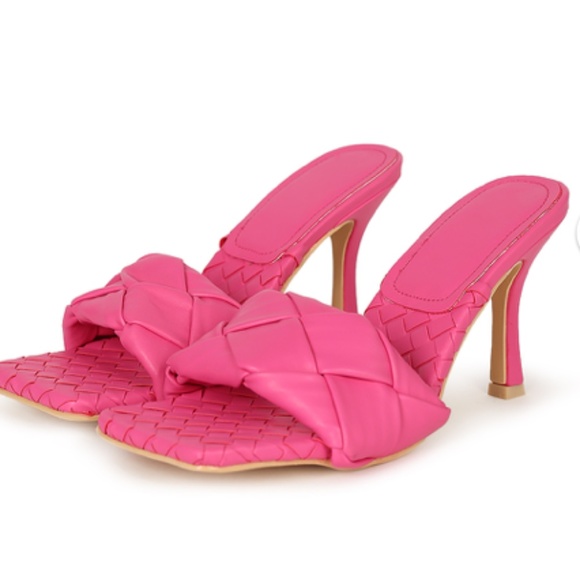 !! EXCLUSIVE !! Square Toe Braided Mule in Pink - Picture 4 of 7